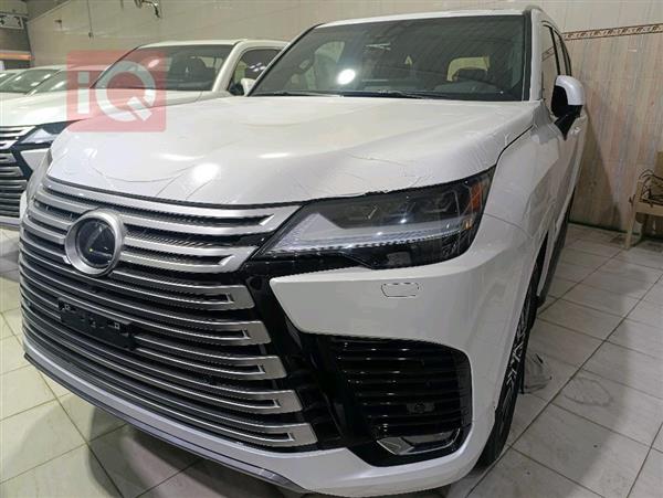 Lexus for sale in Iraq